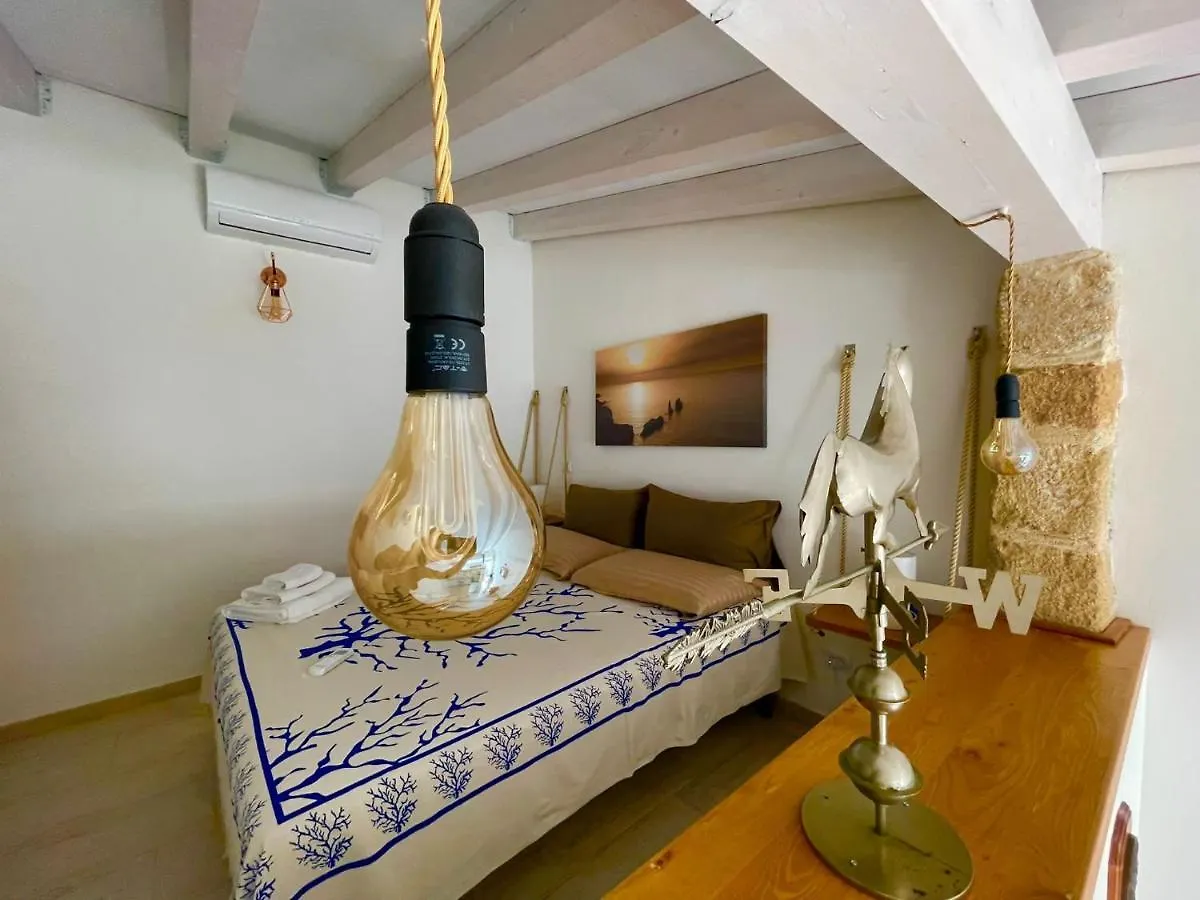 Nautilus 2 Villa Terrasini 0*,  Italy